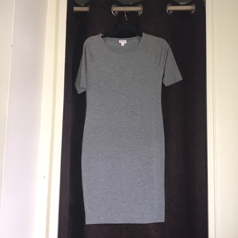 Tight below knee dress